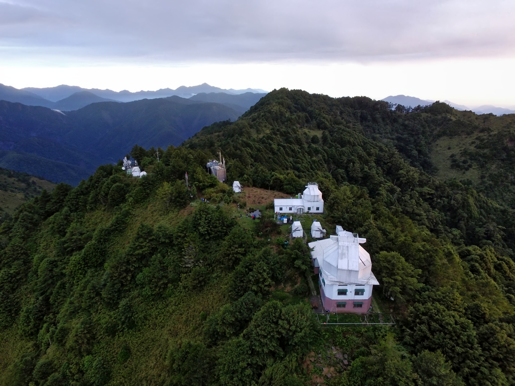 鹿林天文台空照圖