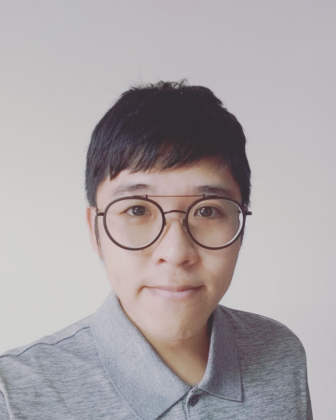 許仁愷博士的大頭照