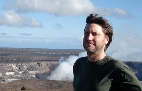 Doug Johnstone的大頭照