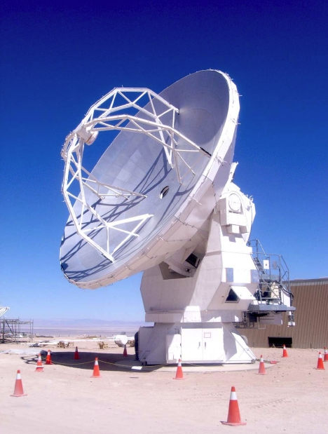 首座 ALMA 12m 天線