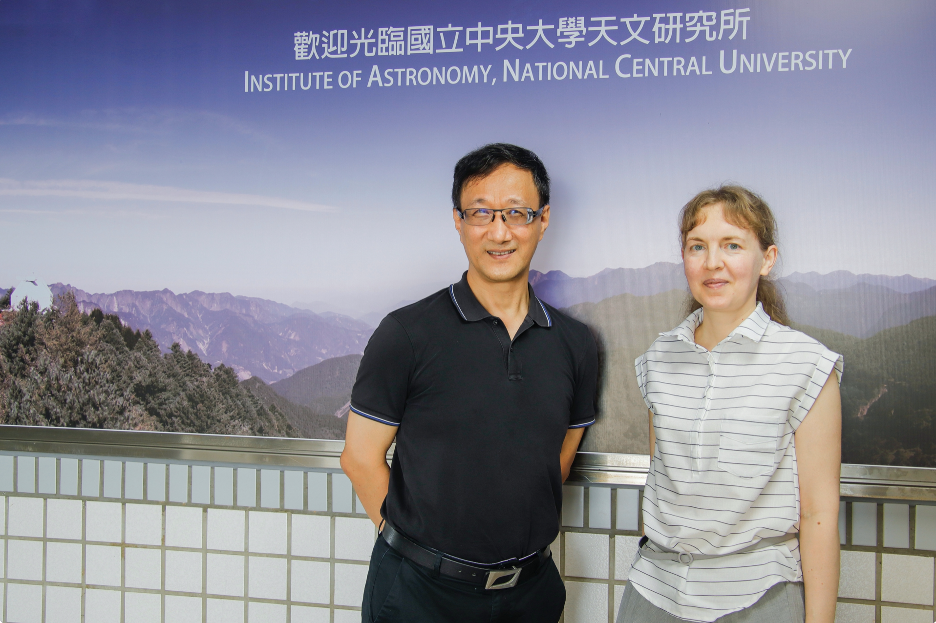 黃崇源教授和柯伊娜研究學者